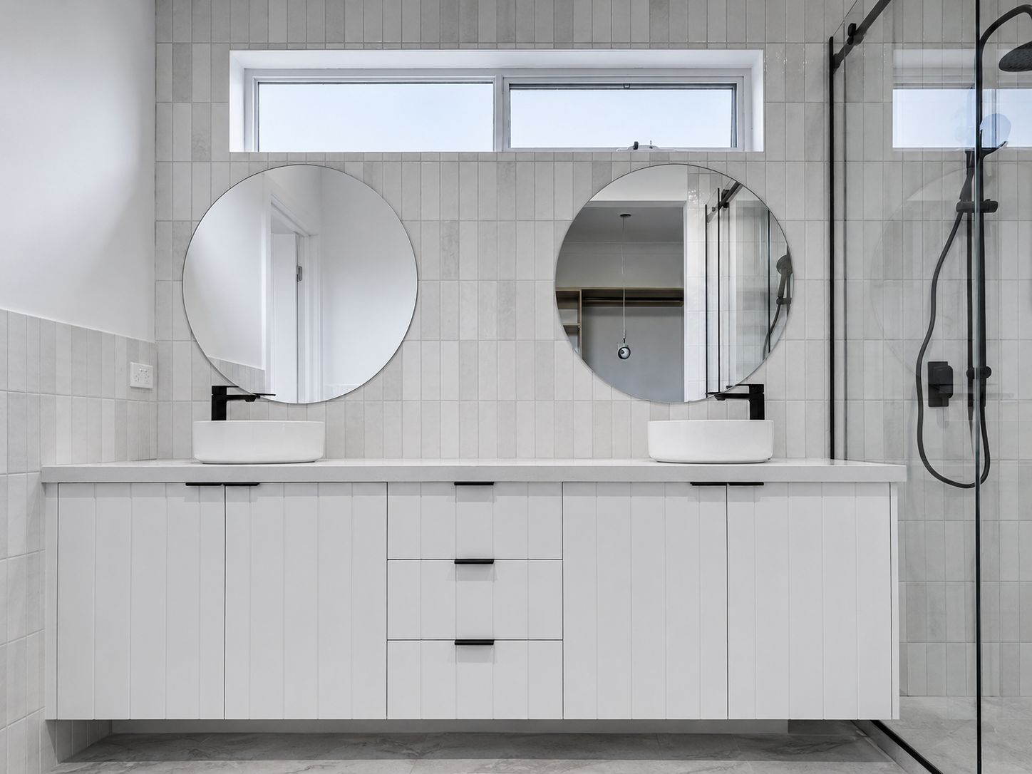 The Linear Residence photography